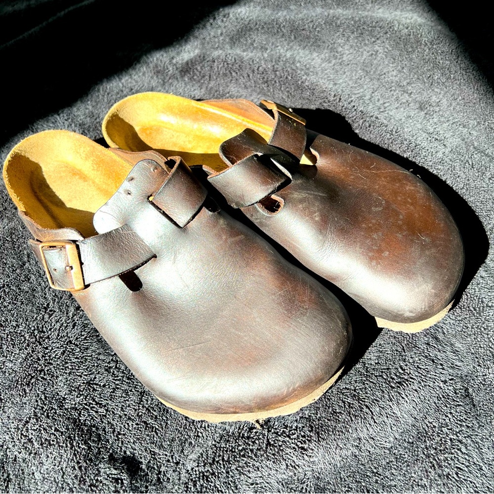 Dark brown Birkenstock Boston clogs, Leather size 42